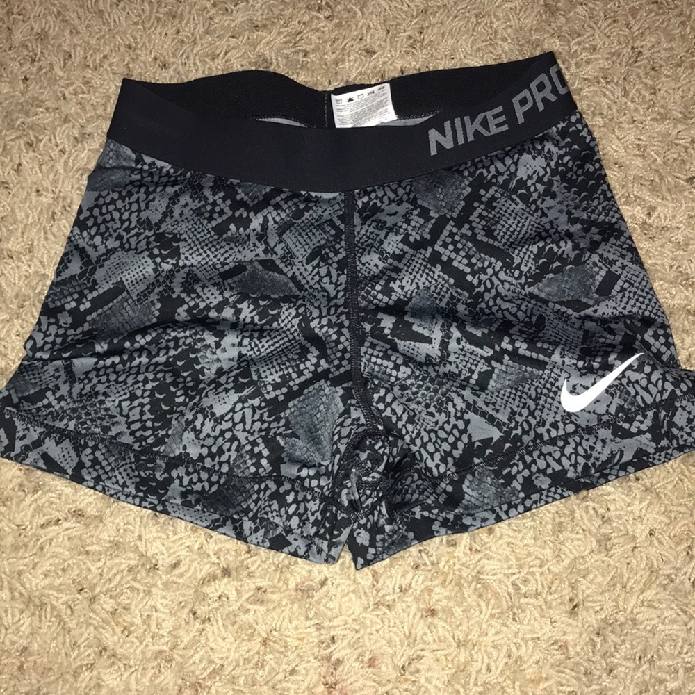 nike pros